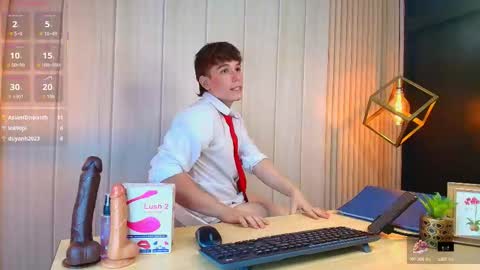 Femboy Max online show from October 6, 1:27 pm