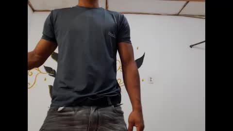 fernandez_latinblack online show from February 17, 3:31 pm