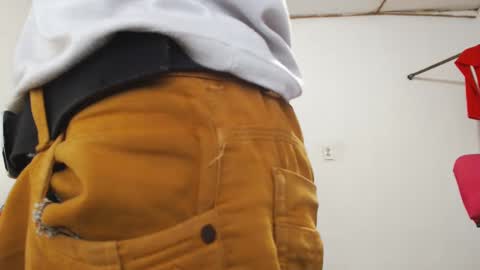 fernandez_latinblack online show from December 6, 10:52 pm