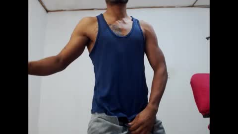 fernandez_latinblack online show from January 20, 12:25 am