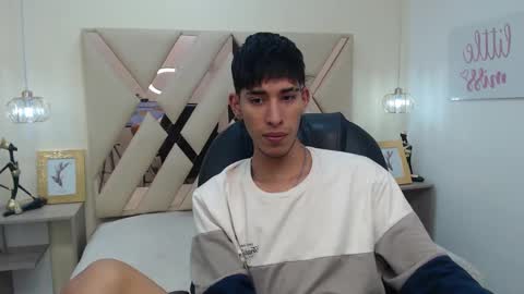 FER PHOENIX online show from March 7, 3:29 am