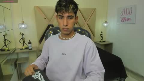 FER PHOENIX online show from October 8, 3:22 am