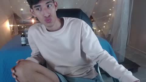 FER PHOENIX online show from December 27, 3:31 am