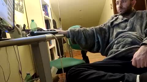 Fid online show from December 7, 5:42 pm