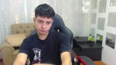 Filip David online show from December 14, 1:06 pm