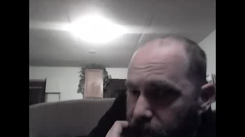 Brad online show from February 8, 1:55 am