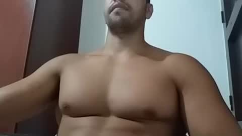 Snapshot of fitchestabs_69 chatting on October 30, 4:14 am fitchestabs_69 online show from October 30, 4:14 am