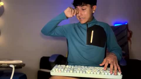 fj_araujo online show from March 19, 11:08 pm