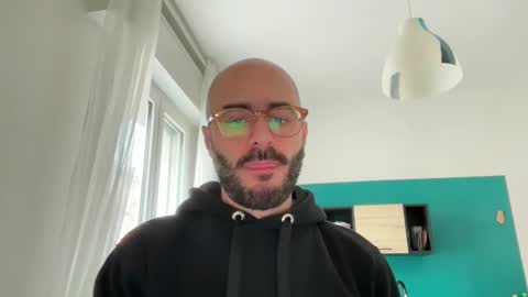 Fla is short for Flavio online show from February 11, 12:37 pm