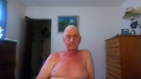 flamale65to online show from June 29, 4:07 pm