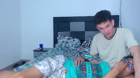 Steven and Daniel online show from March 14, 1:01 am