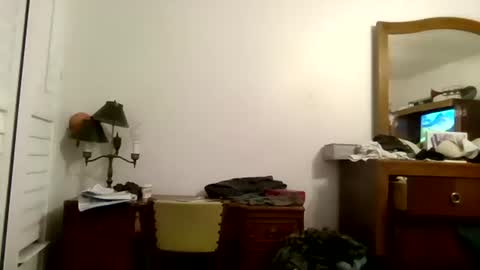flfunguy1985 online show from August 9, 2:19 am
