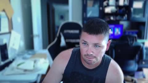 FL guy online show from June 4, 7:53 pm
