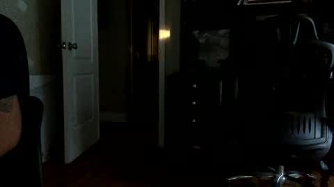 FL guy online show from December 12, 12:33 pm