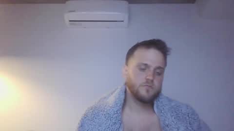 Snapshot of flopy1995 chatting on February 22, 8:50 am flopy1995 online show from February 22, 8:50 am
