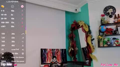 flowers109 online show from December 19, 11:23 pm