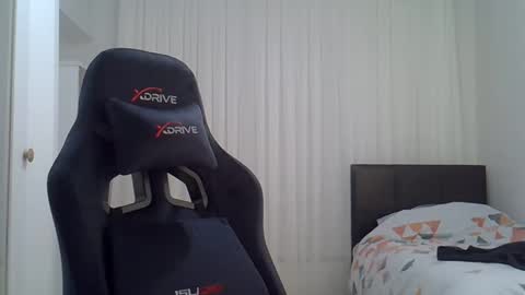 fortiori8 online show from April 10, 11:12 pm