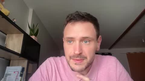 fraisetagada359 online show from November 8, 11:24 am