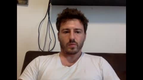 Snapshot of francaiiis chatting on October 21, 2:31 pm francaiiis online show from October 21, 2:31 pm