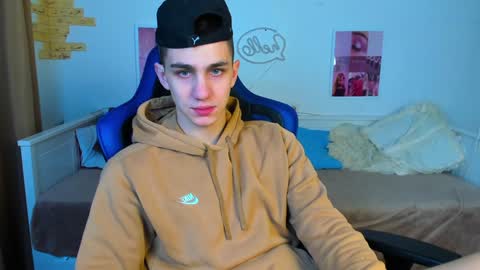 Frank online show from February 8, 5:29 am