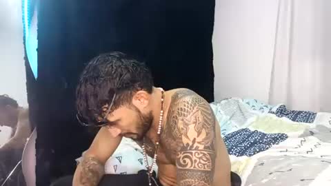 frankdanielsmolano online show from July 16, 4:30 am
