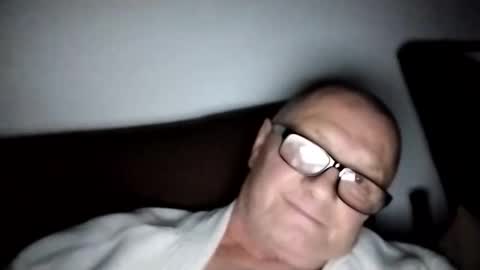 Wolfi online show from January 8, 5:29 pm