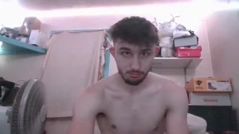 freakyboy2027 online show from July 16, 5:14 am