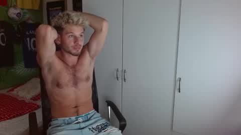 Snapshot of freddy_star chatting on September 19, 8:30 pm Frederick Perin online show from September 19, 8:30 pm