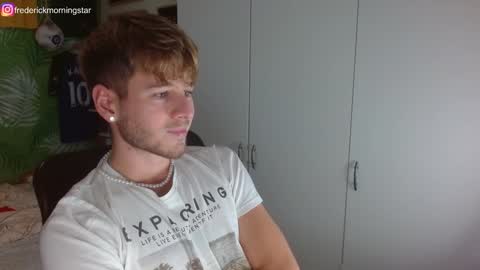 Snapshot of freddy_star chatting on December 5, 8:34 pm Frederick Perin online show from December 5, 8:34 pm