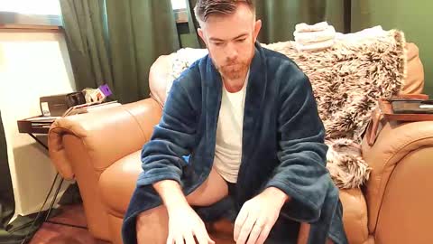 Freddy online show from November 15, 5:15 pm