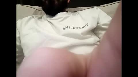 frenchsmoker29 online show from November 17, 11:52 pm