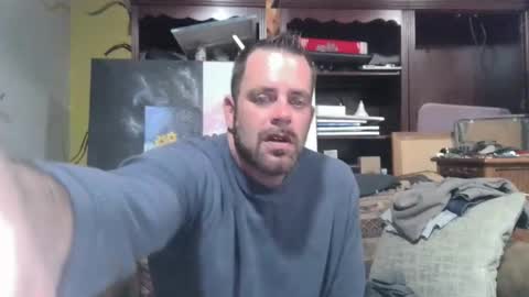 frostydhoman1221 online show from January 20, 9:24 am