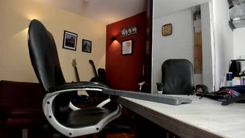 SERGIO THE SEX LAWYER online show from May 21, 5:14 am
