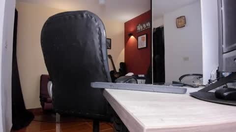 SERGIO THE SEX LAWYER online show from April 6, 4:46 am