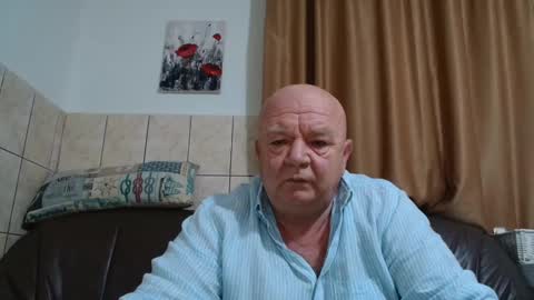 Snapshot of fullballs6 chatting on December 9, 2:56 am fullballs6 online show from December 9, 2:56 am