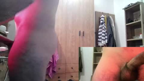 Snapshot of funw1sh chatting on October 12, 10:37 pm funw1sh online show from October 12, 10:37 pm