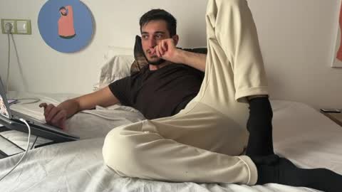 Futa online show from April 25, 5:10 pm