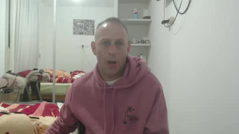 g103031910303 online show from February 21, 9:38 pm