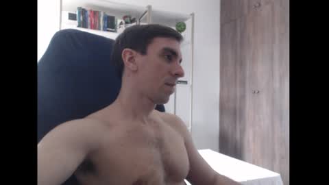 Snapshot of gatosarado23 chatting on December 13, 1:12 pm gatosarado23 online show from December 13, 1:12 pm