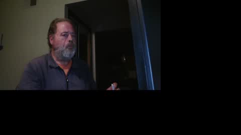 gavineverett3 online show from October 17, 6:17 am