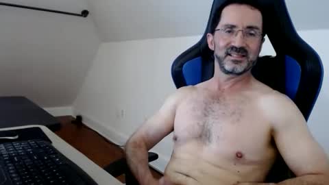 gbrlkndr online show from May 31, 7:48 pm