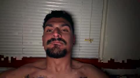 gdiazz260647 online show from March 29, 9:20 am