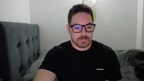 genesis_wb online show from February 11, 2:49 am