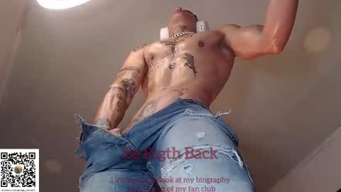 independent model online show from February 12, 2:35 am