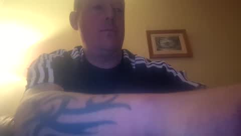 Snapshot of georgia07399017 chatting on February 15, 2:05 am georgia07399017 online show from February 15, 2:05 am