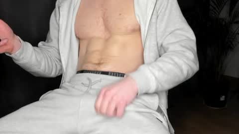 germanmike1997 online show from December 23, 6:16 pm