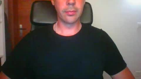 Snapshot of geronimo_2 chatting on September 23, 7:35 pm geronimo_2 online show from September 23, 7:35 pm