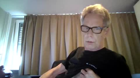 gertjan03 online show from July 10, 10:51 am