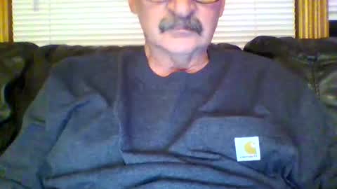 ghost2534 online show from December 19, 6:23 am