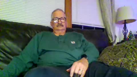 ghost2534 online show from December 25, 4:33 am